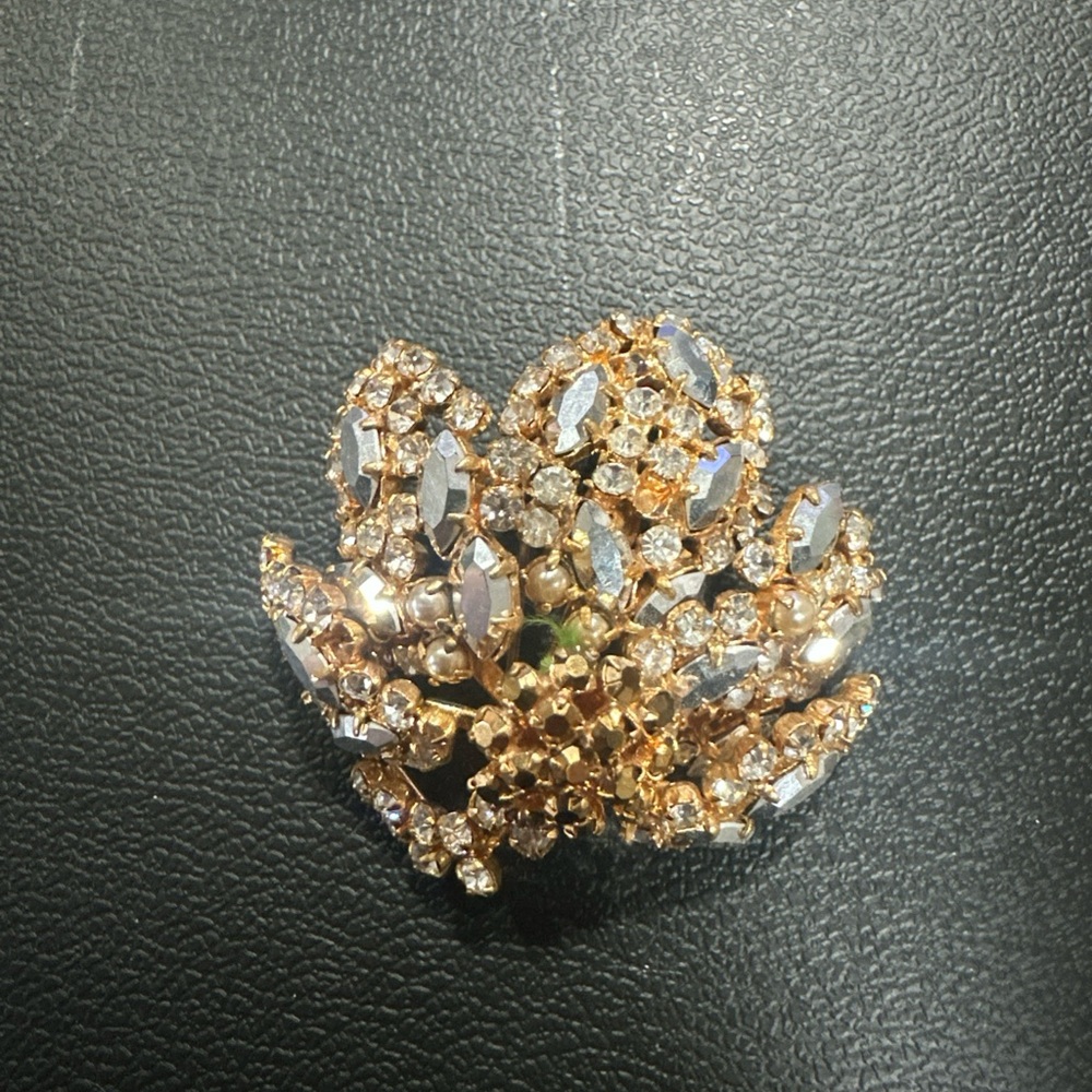 Elegant Gold and Silver Floral Brooch